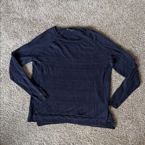 Navy Blue Vince sweater S
